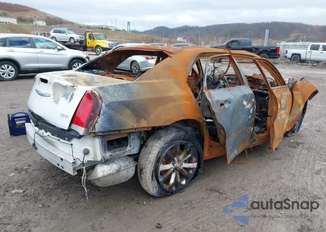 2017 Chrysler 300 Limited Awd from USA, damaged, VIN 2C3CCARG9HH507095